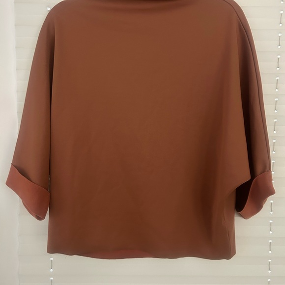 Anthropologie Whitley Mock Neck Women’s Top size Medium - Picture 2 of 4